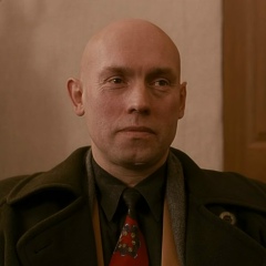 Максим Котов