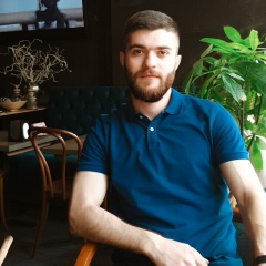 Hrach Simonyan, Ереван