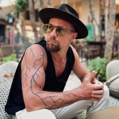 Dober Джоник, 23.07, Los Angeles