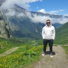 Владимир Кустовский, Лабытнанги