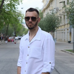 Игорь Бобро