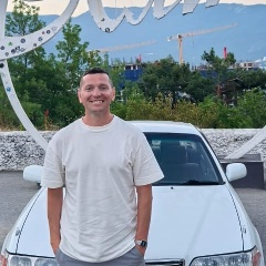 Виталий Молотов