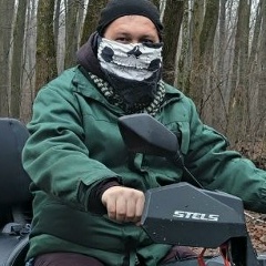 Анатолий Иванов