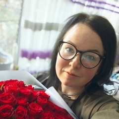 Юля Дмитриева, Санкт-Петербург