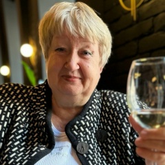 Надежда Павлова, 31.03.1952, Санкт-Петербург