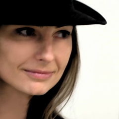 Елена Захарова, 28.04, Красноярск