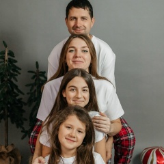 Макс Козаренко, Строитель