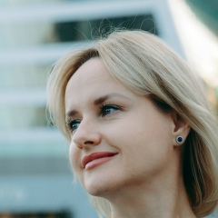 Лена Лаврова, 20.08, Москва