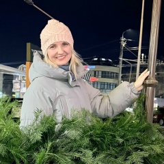 Любовь Чарикова, Омск