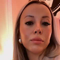 Victoria Vicky, Alicante