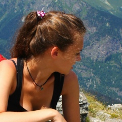 Анюта Атаева, 05.12.1992, Санкт-Петербург