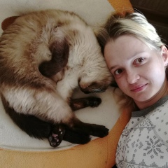 Юляшка Королева, 01.04, Москва