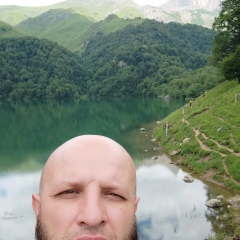 Valera Kaziyev, Баку