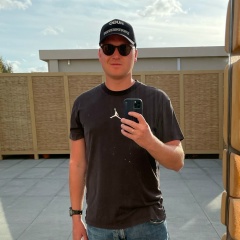 Рома Новиков, 28.04.1990, Москва