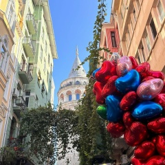 Zarretta Vok, 22.07, İstanbul