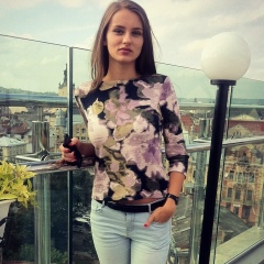 Юля Олійник, 06.01, Львов