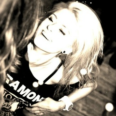 Алёна Алёхина