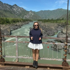 Олеся Староверова, Санкт-Петербург