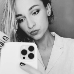 Даша Николаева, 16.12.1988