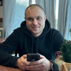 Олег Яковлев, Санкт-Петербург