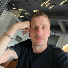 Артем Белый, Калининград