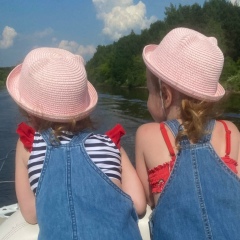 Аня Буслова, Москва