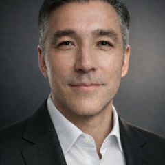 Рустам Лукманов