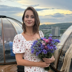 Елена Булатова