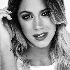 Martina Stoessel, 01.02.1994, Москва