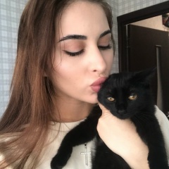 Леся Стрельникова
