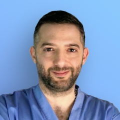 Гарри Акопян