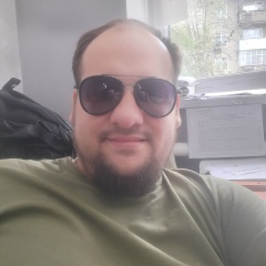 Артем Геннадиевич, 03.08, Луганск