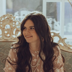 Оля Шабак-Спасская, 02.04.1990, Санкт-Петербург