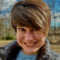 Олюня Андреева, Санкт-Петербург