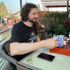 Олег Попов, 14.04, Москва