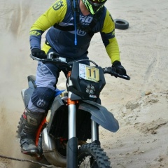 Станислав Мелков