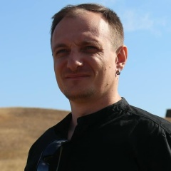 Руслан Романов