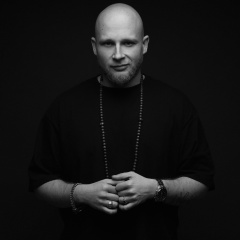 Artem Uchuvatov