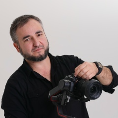 Ахмед Тот, Грозный