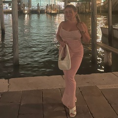 Олеся Лапшина