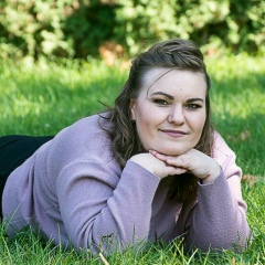 Елена Лена