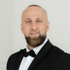 Эрик Абрамян, Санкт-Петербург