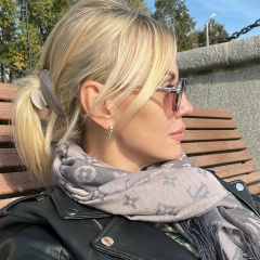 Эльвира Хакимова, Москва