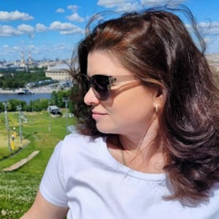 Яна Синякова, Москва