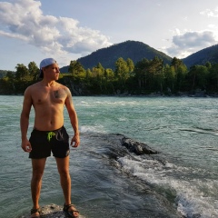 Михаил Ошаров, 19.12.1985, Новосибирск