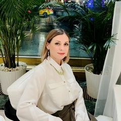 Валентина Стюгина, Москва