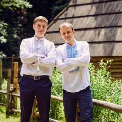Илья Петров