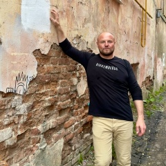 Юрий Михайлов, Москва