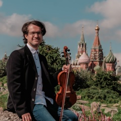 Александр Акуратнов, Москва