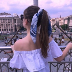 Саша Ефремова